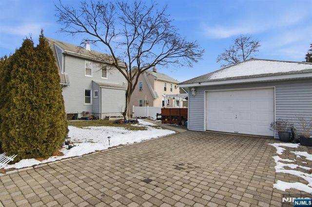 15 Peru Road, Clifton, NJ 07012