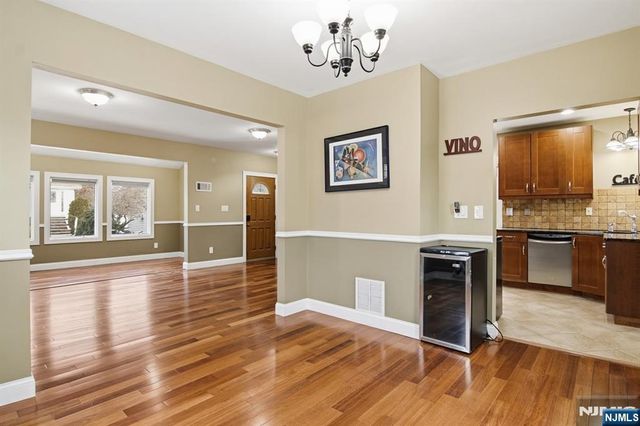 15 Peru Road, Clifton, NJ 07012