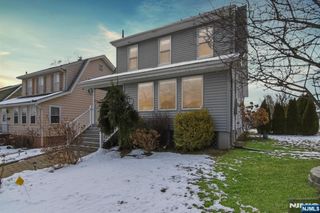 15 Peru Road, Clifton, NJ 07012