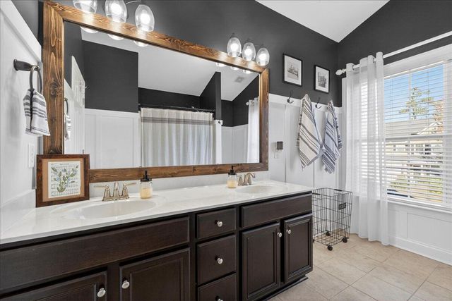 8519 Majestic Street, North Charleston, SC 29420