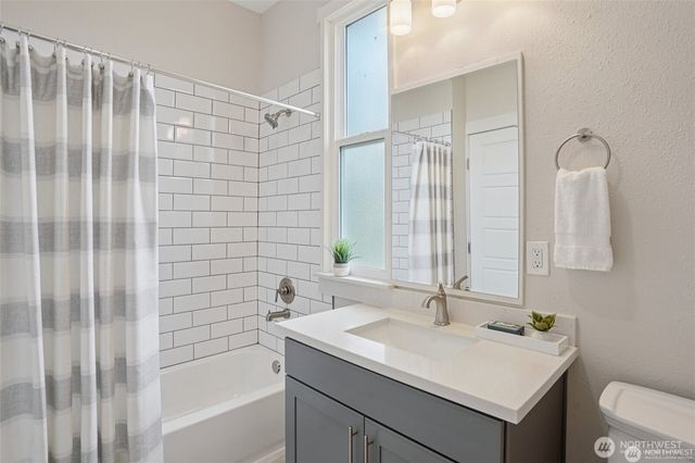 1927 S L Street, Tacoma, WA 98405