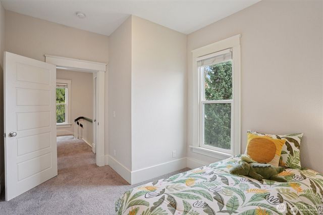 1927 S L Street, Tacoma, WA 98405