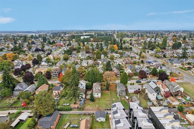 1927 S L Street, Tacoma, WA 98405