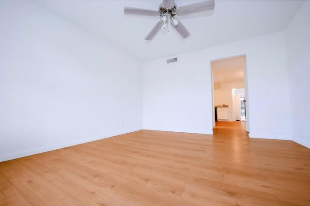 12048 Beechnut Street, Houston, TX 77072