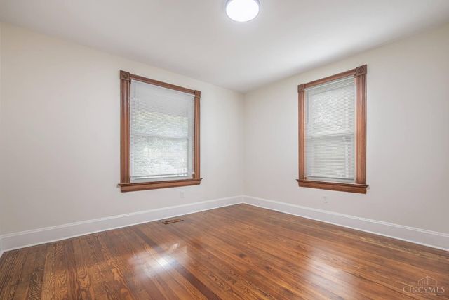2728 Silverleaf Avenue, Cincinnati, OH 45212