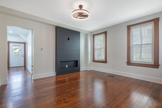 2728 Silverleaf Avenue, Cincinnati, OH 45212