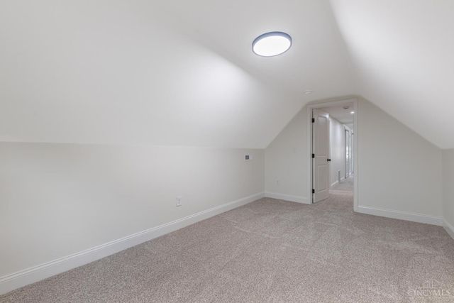 2728 Silverleaf Avenue, Cincinnati, OH 45212