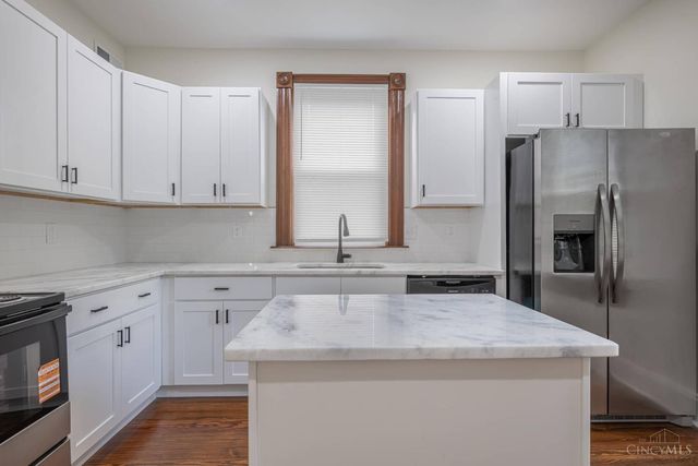 2728 Silverleaf Avenue, Cincinnati, OH 45212