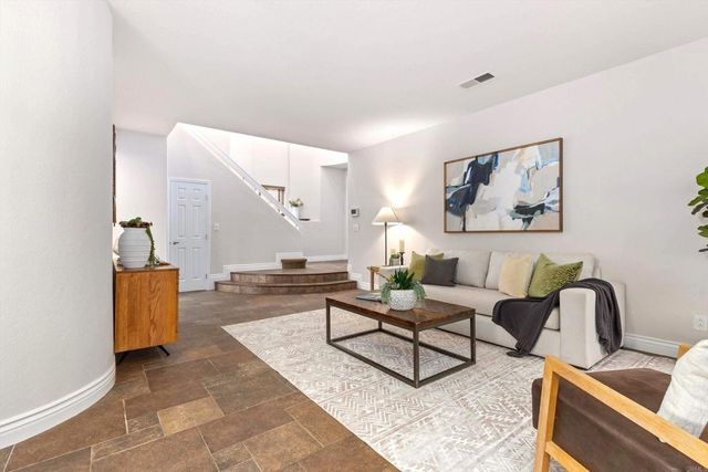 3638 Via Bernardo, Oceanside, CA 92056