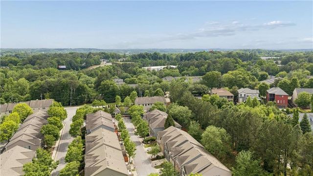 2250 Whiteoak Drive SE, Smyrna, GA 30080