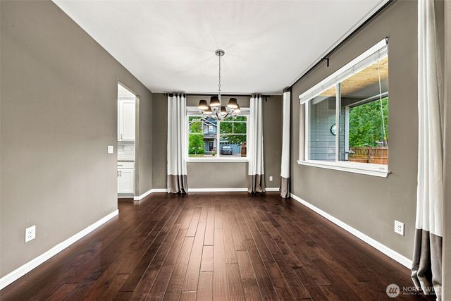 19220 Village Court E, Bonney Lake, WA 98391