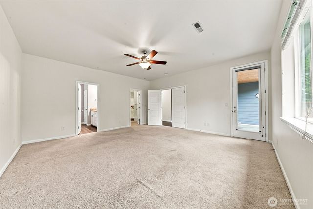 19220 Village Court E, Bonney Lake, WA 98391