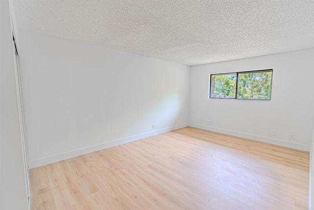 634 8th St. 8, Imperial Beach, CA 91932