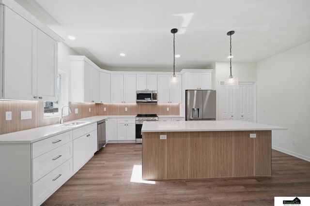 2024 N 29Th Street, Lincoln, NE 68503