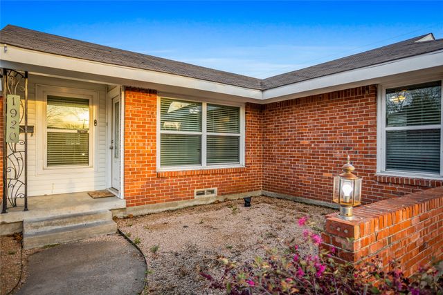 1920 Ruth Drive, Garland, TX 75042