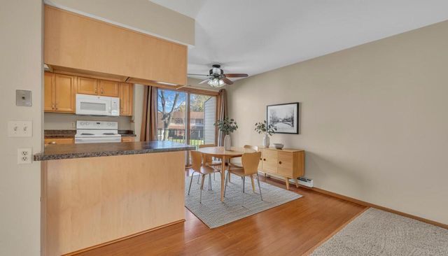 73 University DRIVE, Fond Du Lac, WI 54935