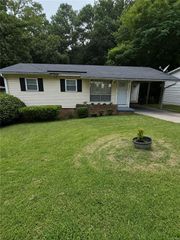 1995 Phillips Drive SE, Atlanta, GA 30315