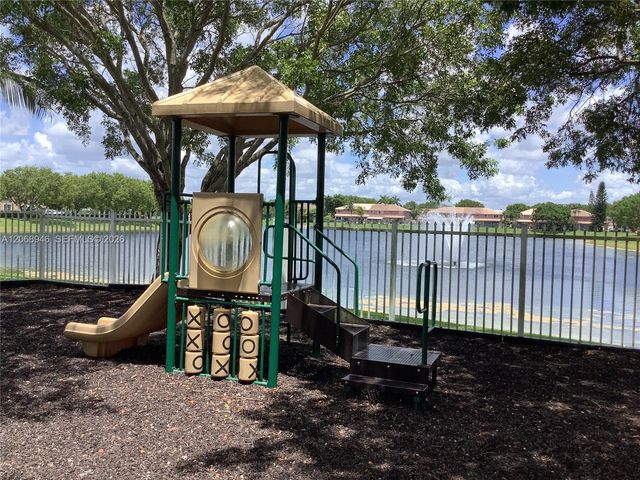 7050 SW 164th Court, Miami, FL 33193