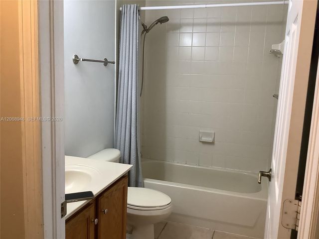 7050 SW 164th Court, Miami, FL 33193