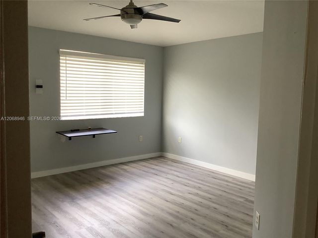 7050 SW 164th Court, Miami, FL 33193