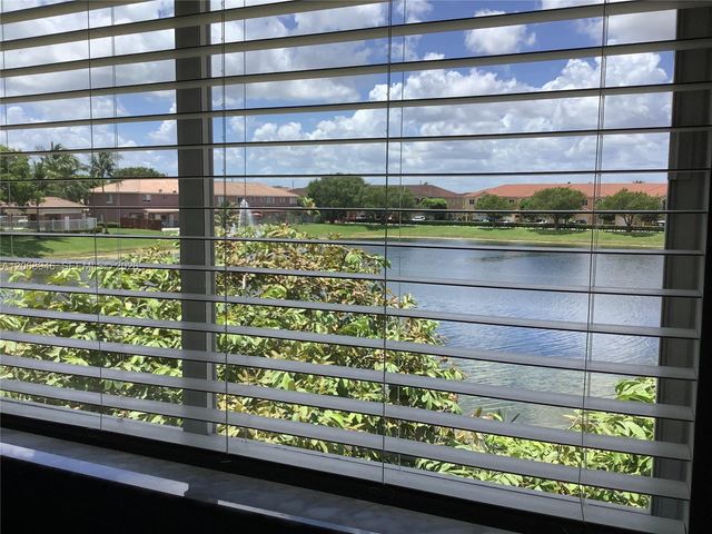 7050 SW 164th Court, Miami, FL 33193