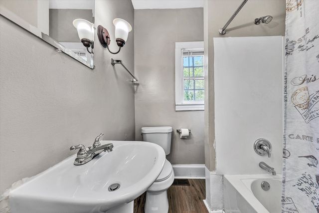 506 6Th ST NW, Roanoke, VA 24016
