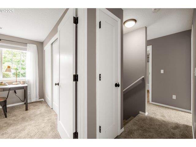 2741 N WILLIS Blvd, Portland, OR 97217