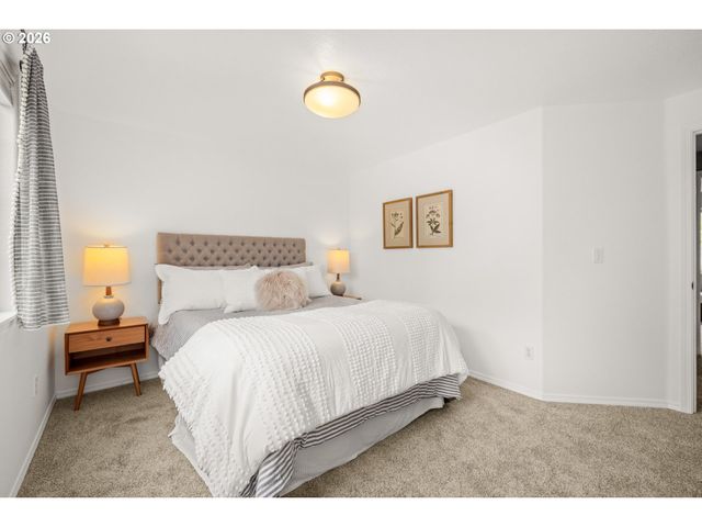 2741 N WILLIS Blvd, Portland, OR 97217