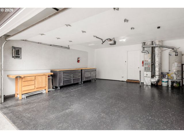 2741 N WILLIS Blvd, Portland, OR 97217