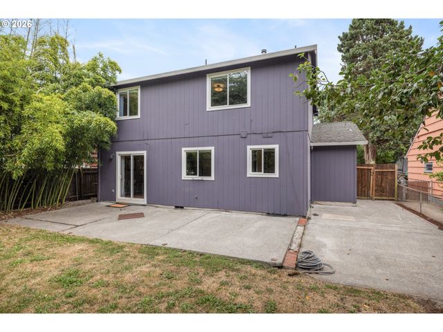 2741 N WILLIS Blvd, Portland, OR 97217