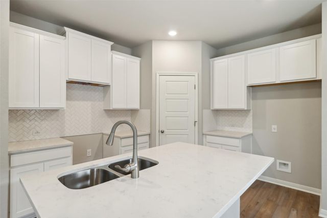 832 Sun Grove TRL, Georgetown, TX 78628