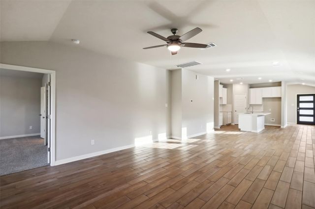 832 Sun Grove TRL, Georgetown, TX 78628