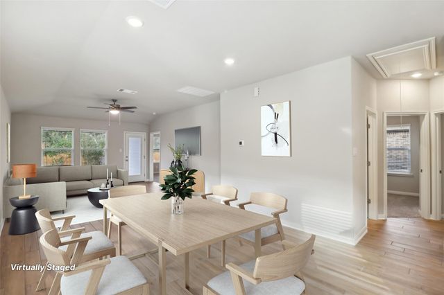 832 Sun Grove TRL, Georgetown, TX 78628
