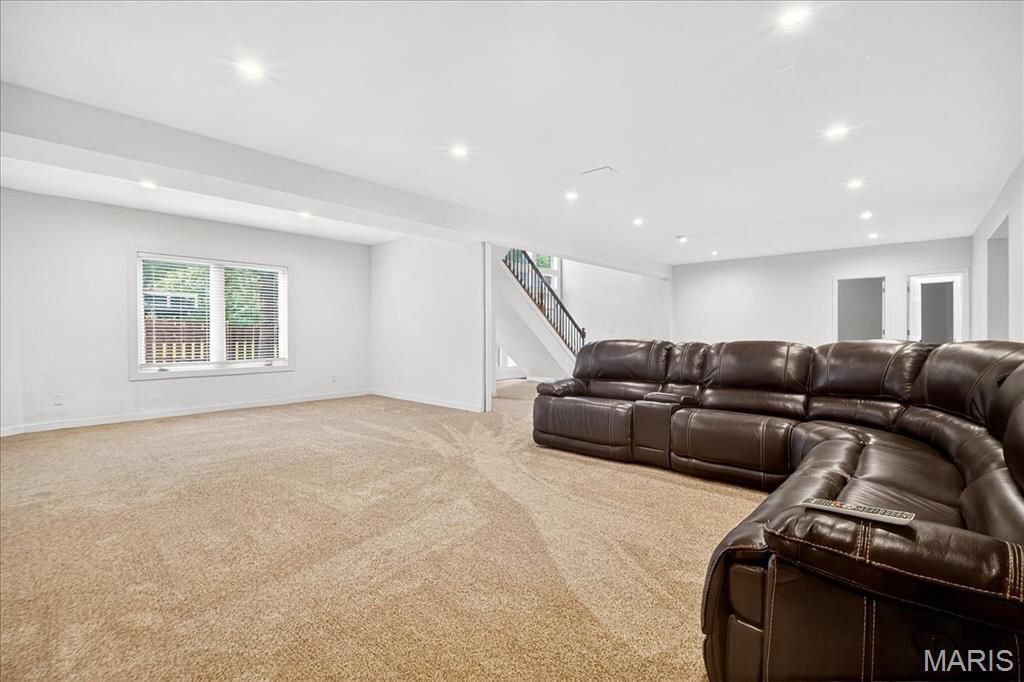 Image 25 of property listing at 1336 Forest Way, Wentzville, MO 63385