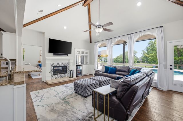5409 Coventry Court, Colleyville, TX 76034