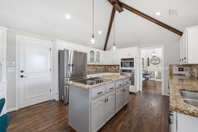5409 Coventry Court, Colleyville, TX 76034