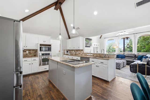 5409 Coventry Court, Colleyville, TX 76034