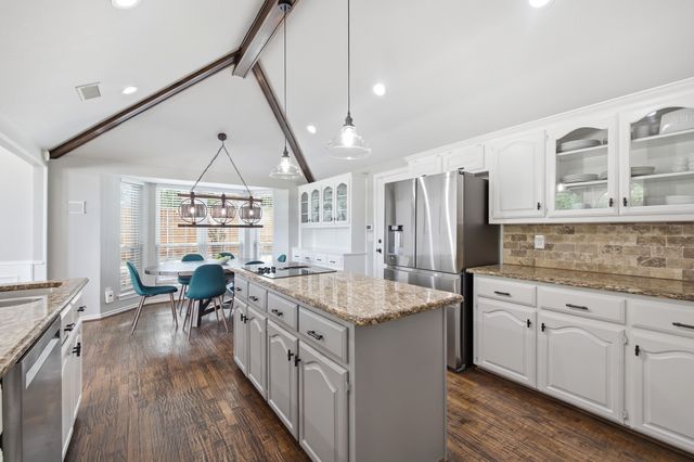 5409 Coventry Court, Colleyville, TX 76034