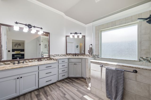 5409 Coventry Court, Colleyville, TX 76034