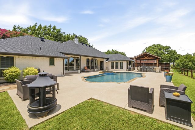 5409 Coventry Court, Colleyville, TX 76034