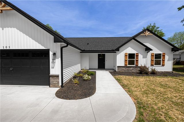 105 Leon Drive, Anderson, SC 29621