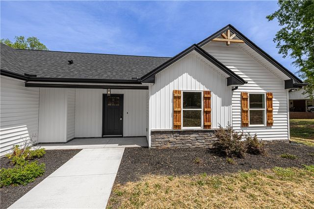 105 Leon Drive, Anderson, SC 29621