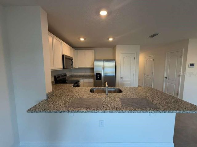 6602 LEO LANE, Harmony, FL 34773