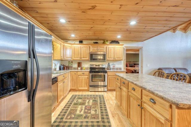 5702 Valley View Drive, Hiawassee, GA 30546