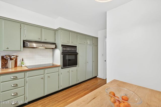 4906 KING RICHARD Road, Jacksonville, FL 32210