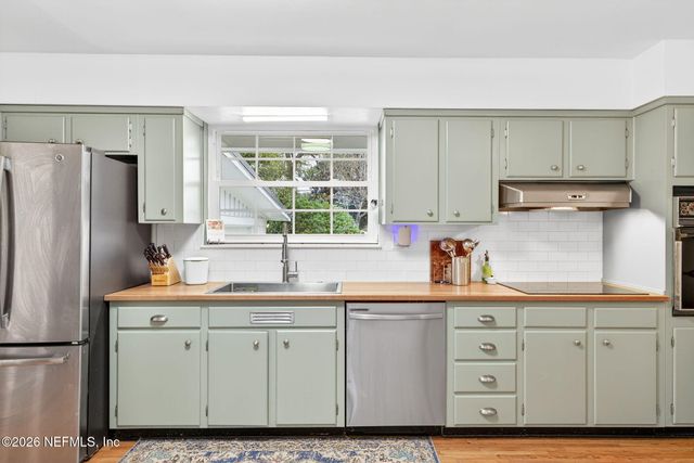 4906 KING RICHARD Road, Jacksonville, FL 32210