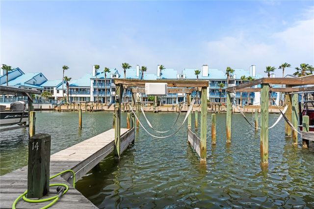 14427 Compass St B-14, Corpus Christi, TX 78418