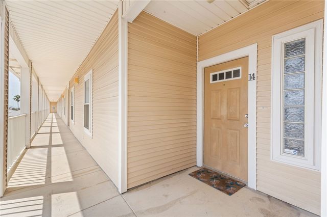 14427 Compass St B-14, Corpus Christi, TX 78418