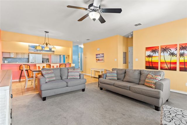 14427 Compass St B-14, Corpus Christi, TX 78418