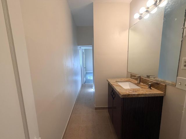 504 El Prado, West Palm Beach, FL 33405